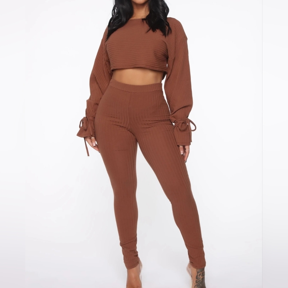 Marysol.Boutique Set Chocolate Ribbed Wide Sleeve Women's